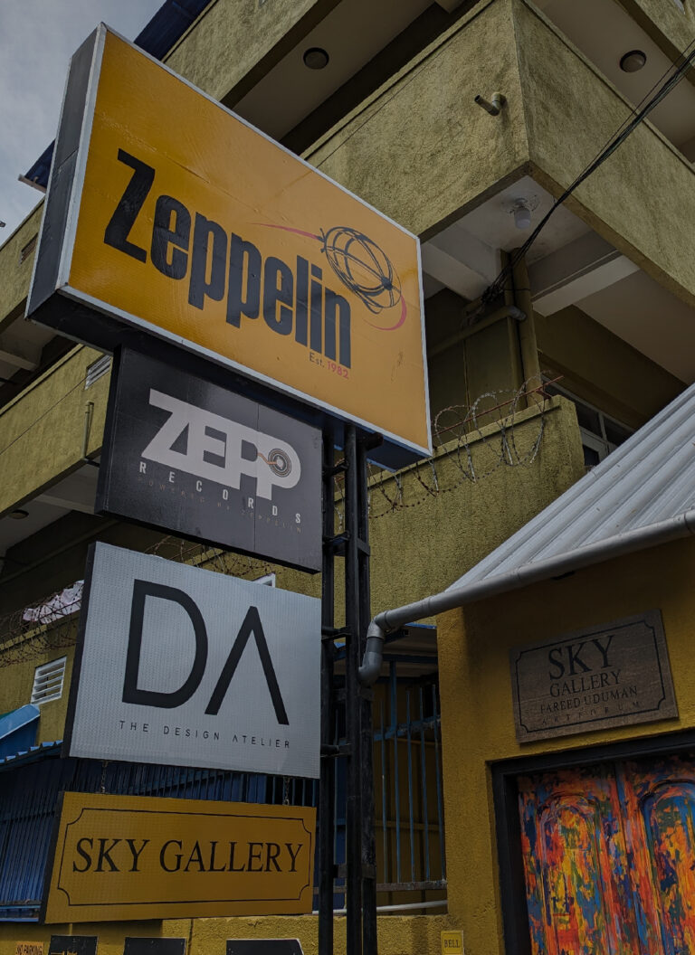 about - Zeppelin