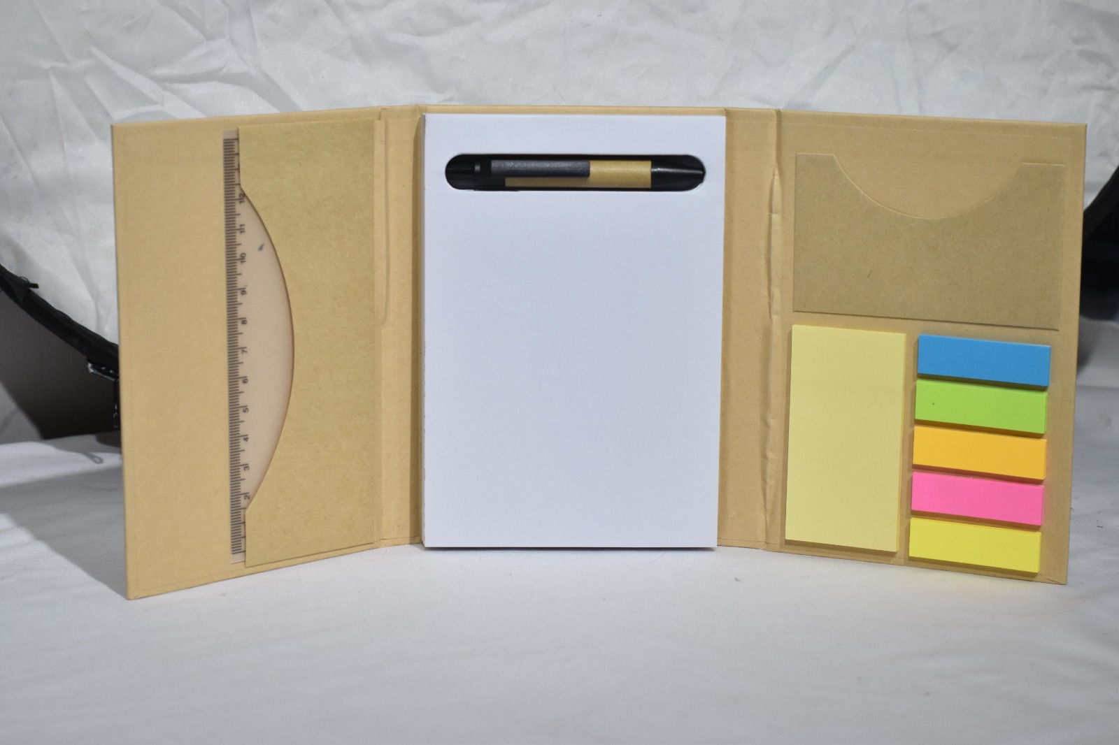 Sticky Note Pad W ith Pen 1 Eco Sticky Note Pad with pen - Image 1